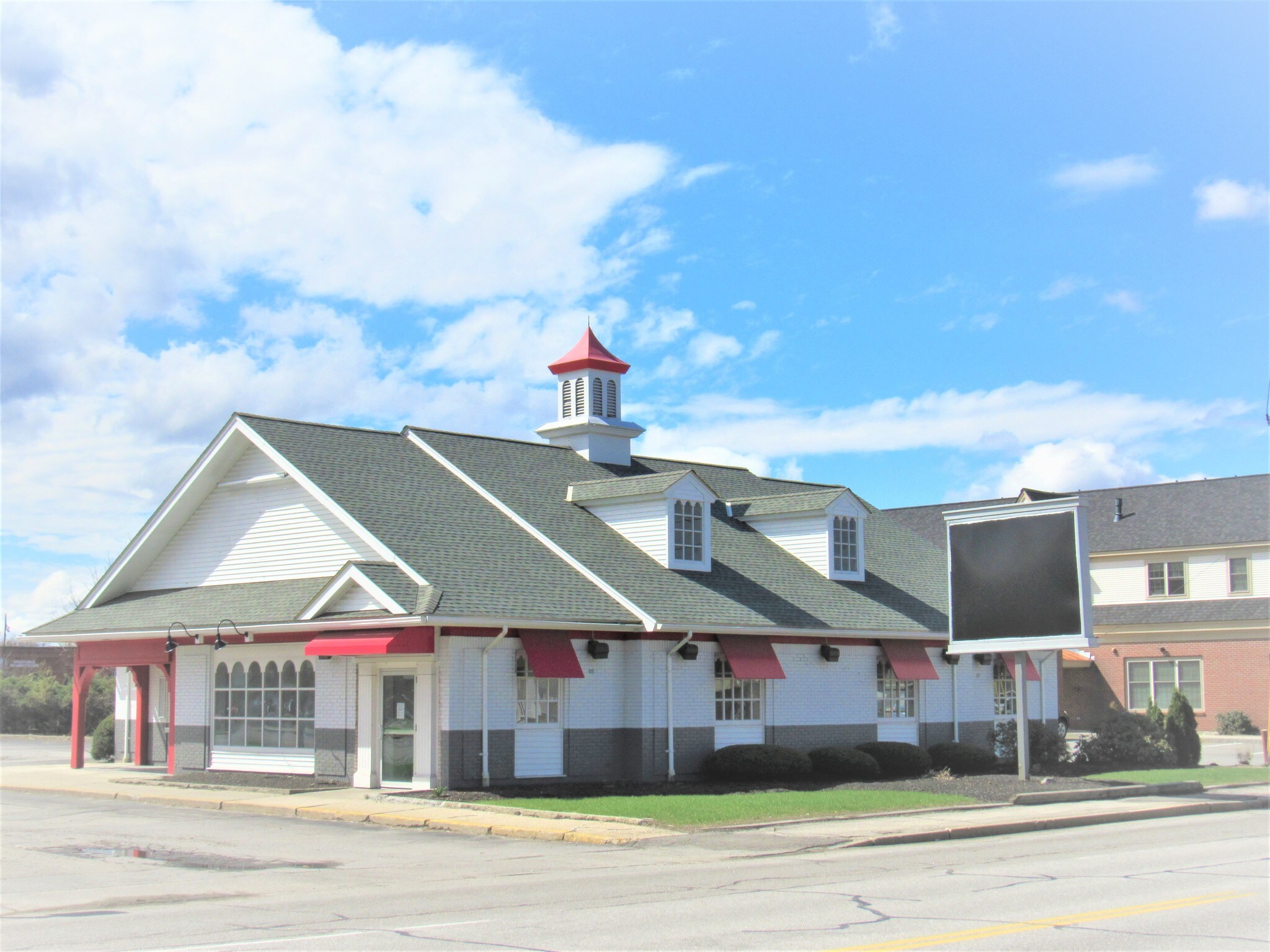 166 West St, Keene, NH for sale Building Photo- Image 1 of 1