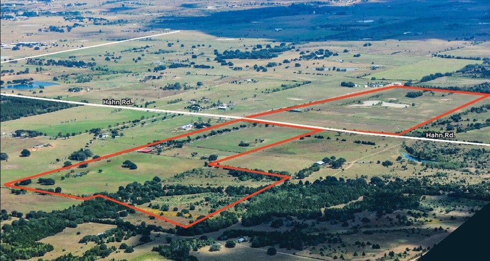 11513 Hahn Rd, Sealy, TX for sale - Building Photo - Image 2 of 3