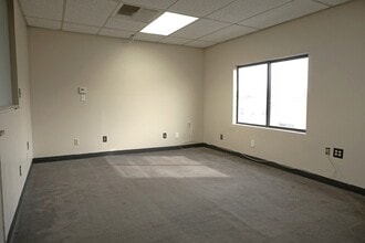 639 S Glenwood Pl, Burbank, CA for lease Building Photo- Image 1 of 13