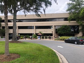 Altamonte Medical Plaza - Convenience Store