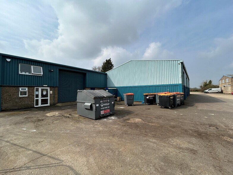 Hitec House, Sand Rd, Sandy for lease - Building Photo - Image 2 of 6