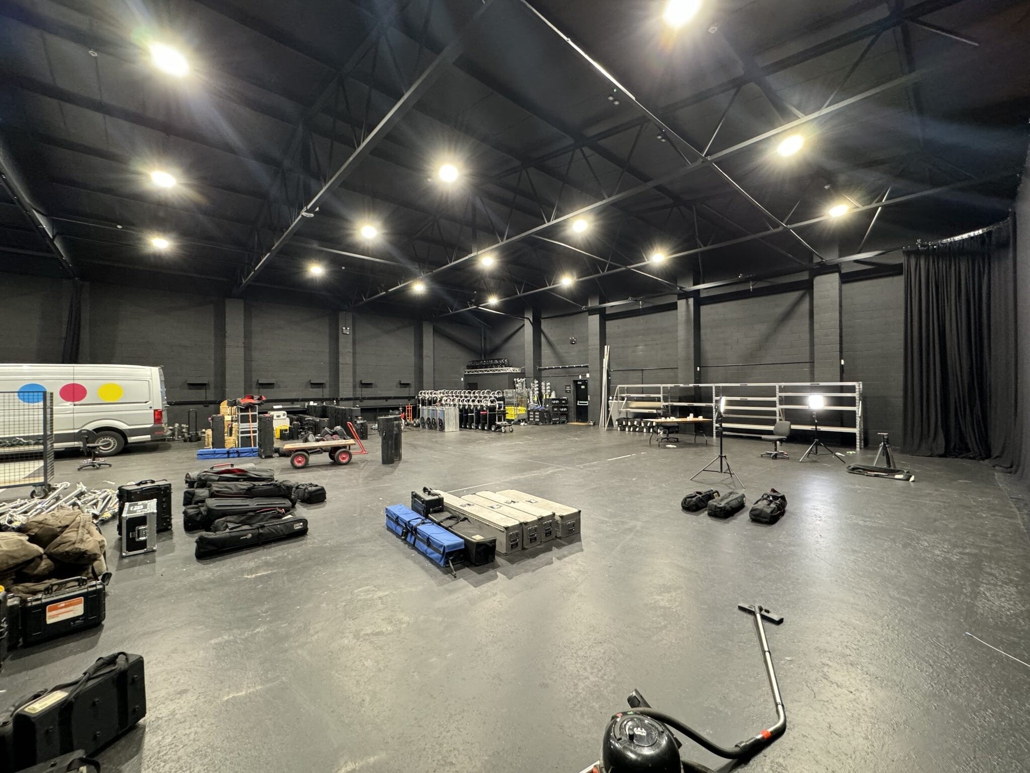 4-5 Roslin Rd, London for lease Interior Photo- Image 1 of 7