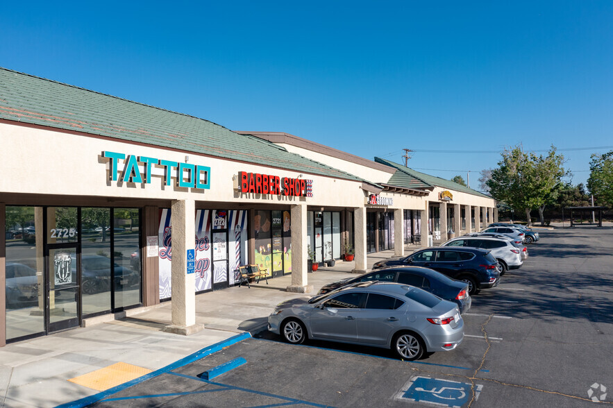 2701-2727 W Avenue L, Lancaster, CA 93536 | LoopNet