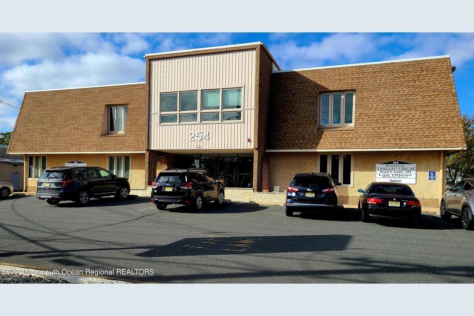 254 Brick Blvd, Brick, NJ for lease Building Photo- Image 1 of 7