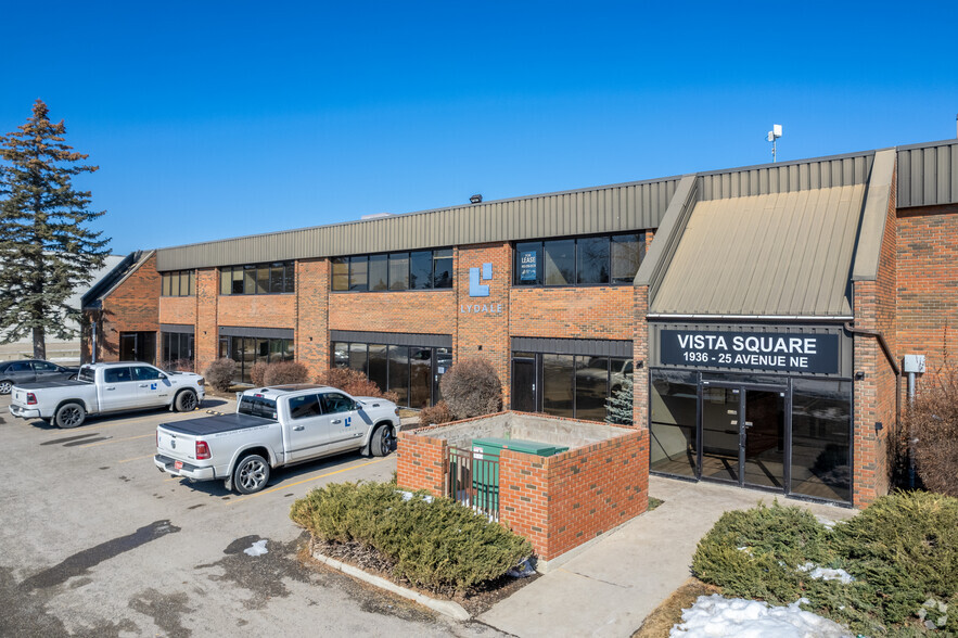 1936 25th Ave NE, Calgary, AB for lease - Building Photo - Image 1 of 6