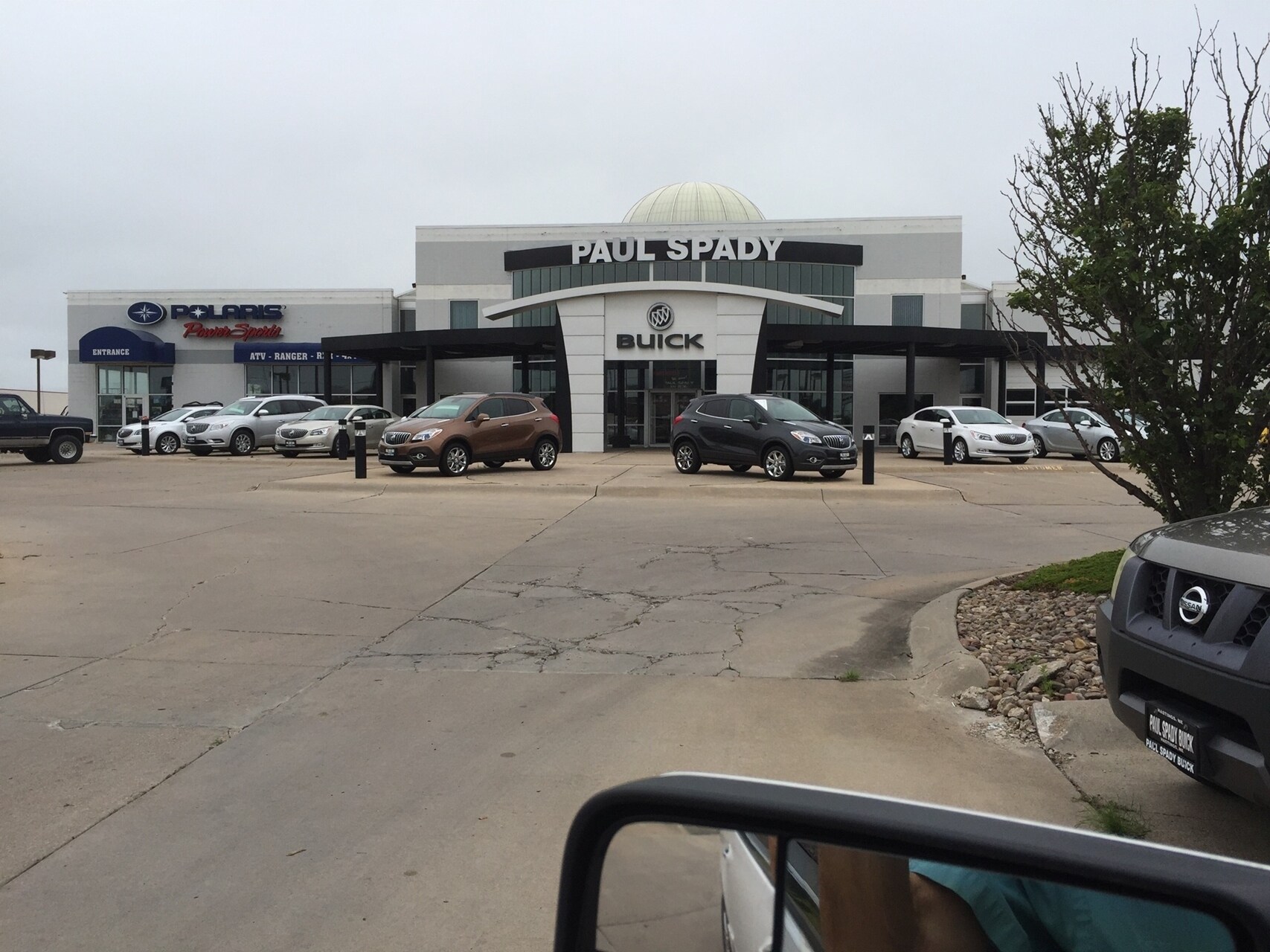 2850 Osborne Dr E, Hastings, NE for sale Primary Photo- Image 1 of 1