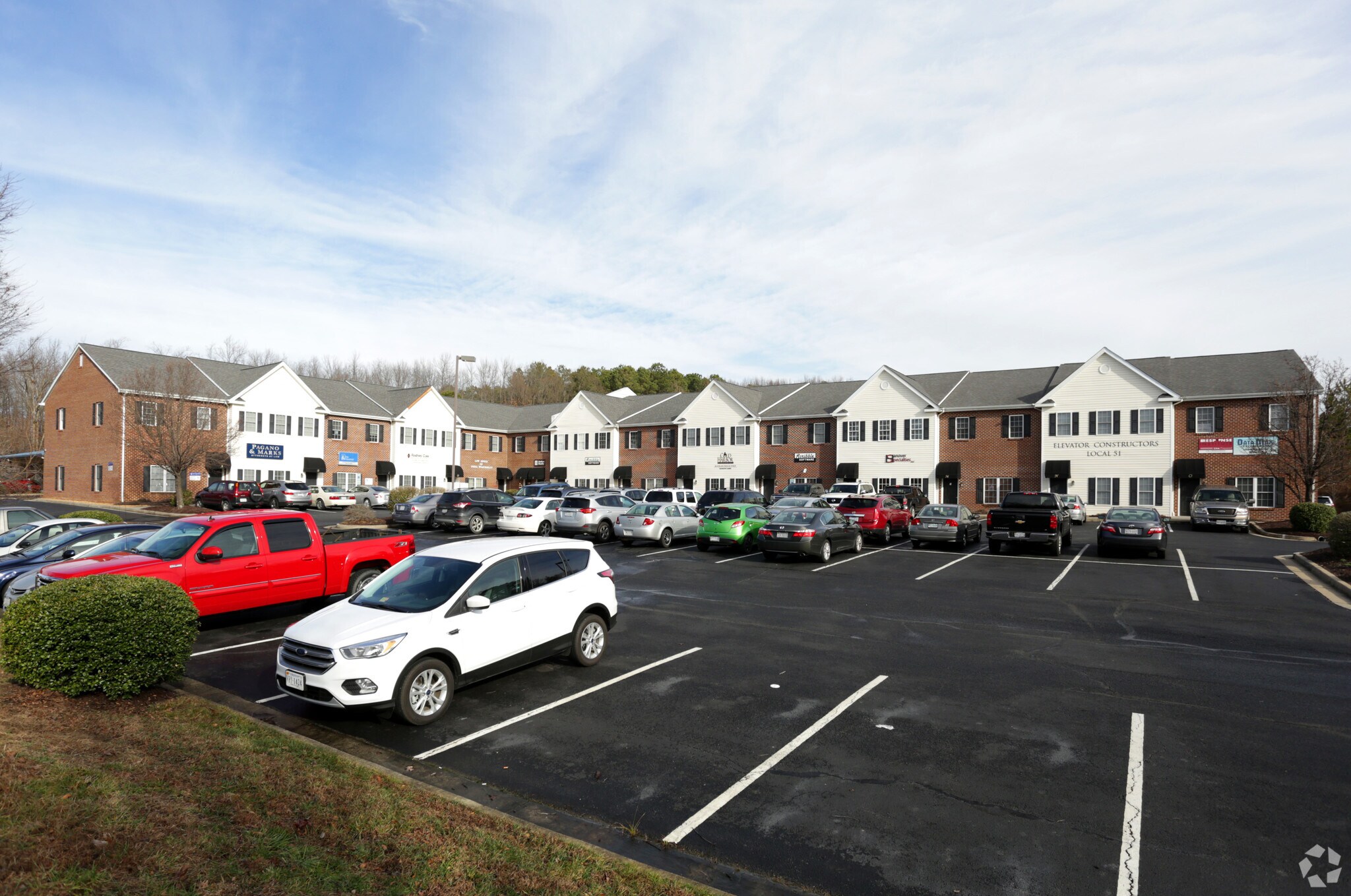 8052 Elm Dr, Mechanicsville, VA 23111