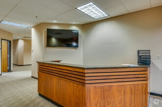 250 S Executive Dr, Brookfield, WI for sale Interior Photo- Image 2 of 10