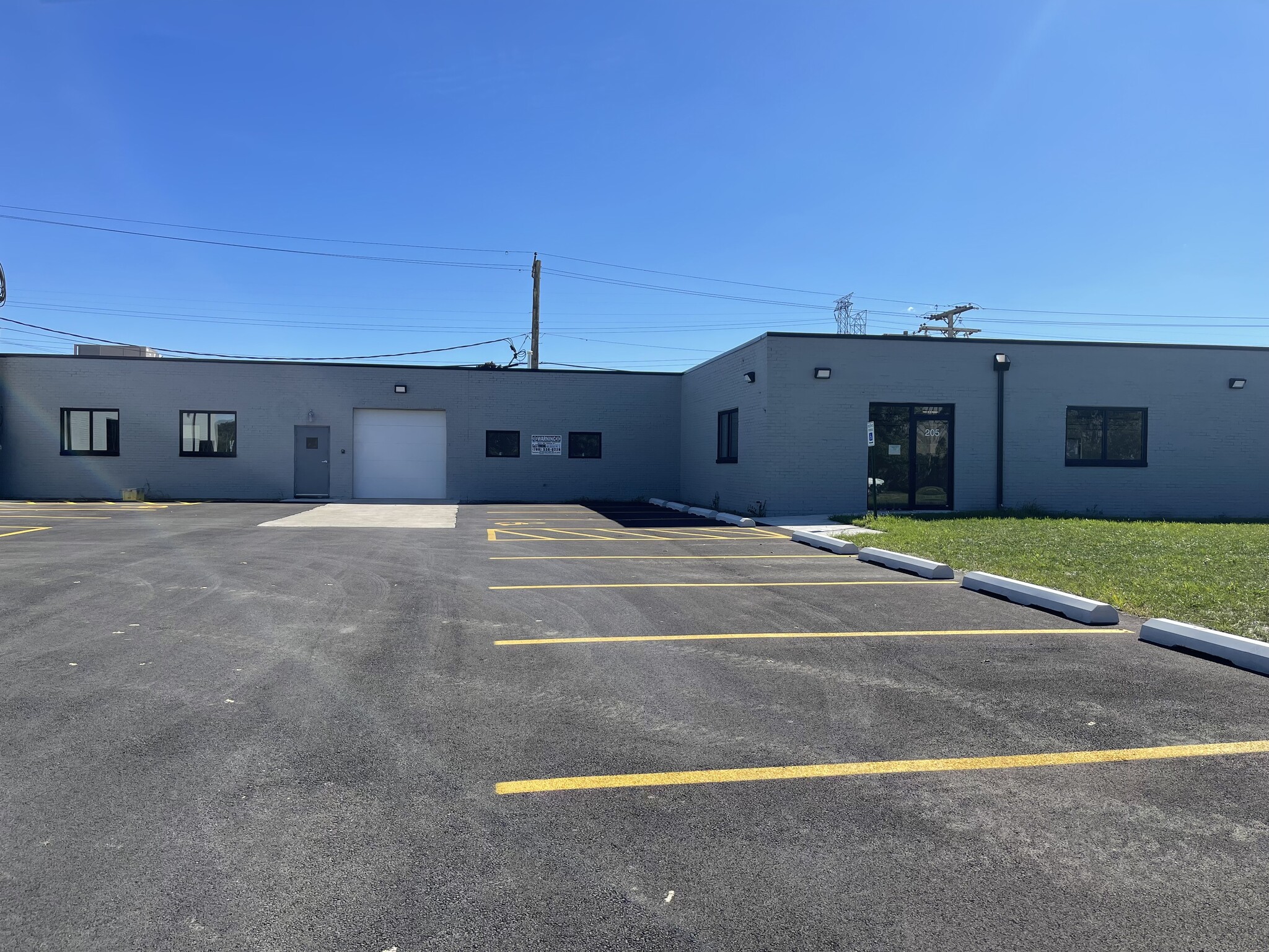 205 W Interstate Rd, Addison, IL for sale Building Photo- Image 1 of 1