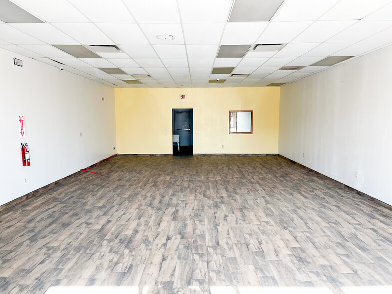 1601-1607 Phelps Ave, Littlefield, TX for lease - Building Photo - Image 3 of 20