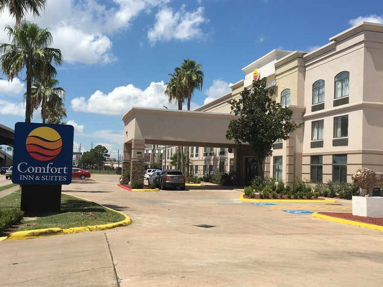 11050 Southwest Fwy Houston Tx 77074 Hotel Property For Sale