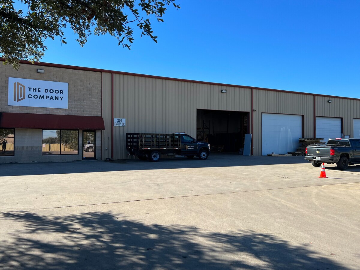 205 Farley Dr, Austin, TX 78753