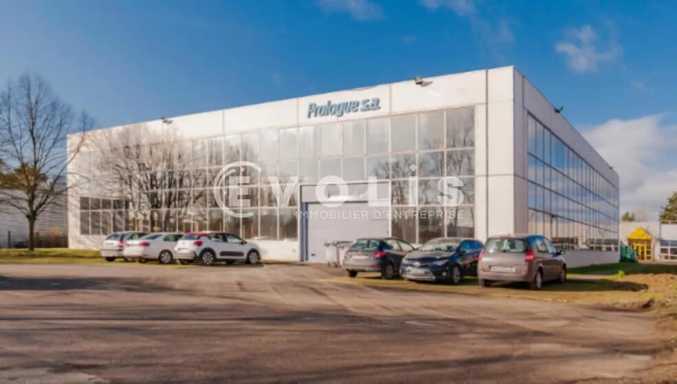 Flex in Les Ulis for lease - Building Photo - Image 1 of 5