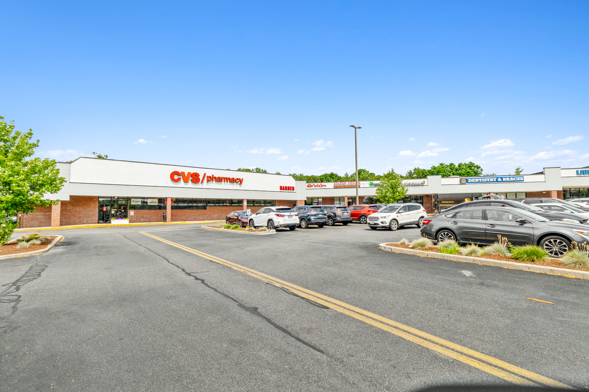 238-310 Grove St, Braintree, MA 02184 - Tedeschi Plaza Shopping Center ...