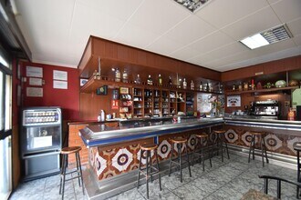 Retail in Vilanova i la Geltrú, Barcelona for lease Interior Photo- Image 2 of 5