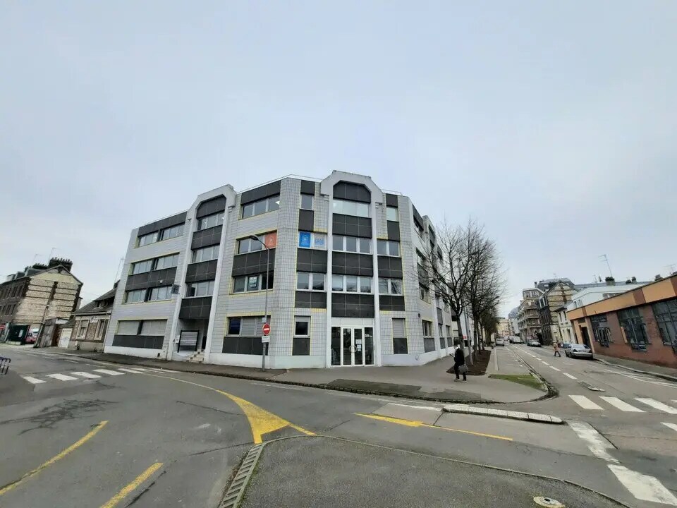 Office in Rouen for sale Building Photo- Image 1 of 10