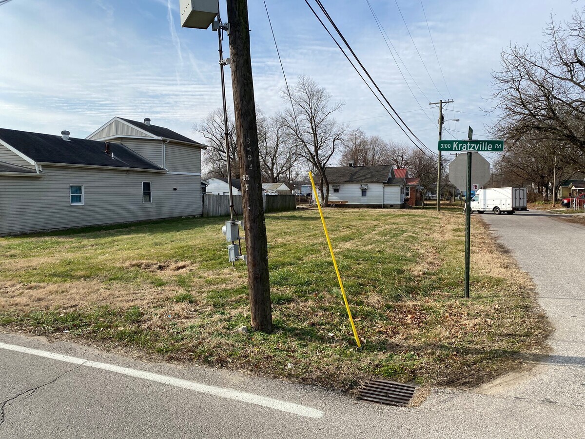 3114 Kratzville Rd, Evansville, IN 47710