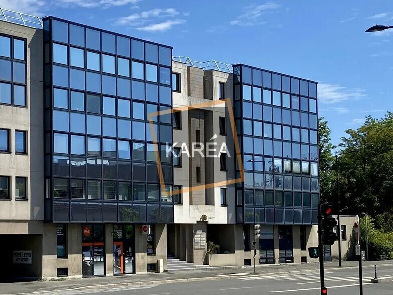 Office in Mareuil-lès-Meaux for lease - Building Photo - Image 3 of 5