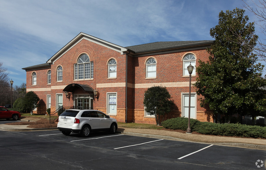 4080 McGinnis Ferry Rd, Alpharetta, GA for lease - Building Photo - Image 1 of 15