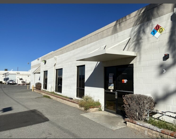 561 Iowa Ave, Riverside, CA 92507