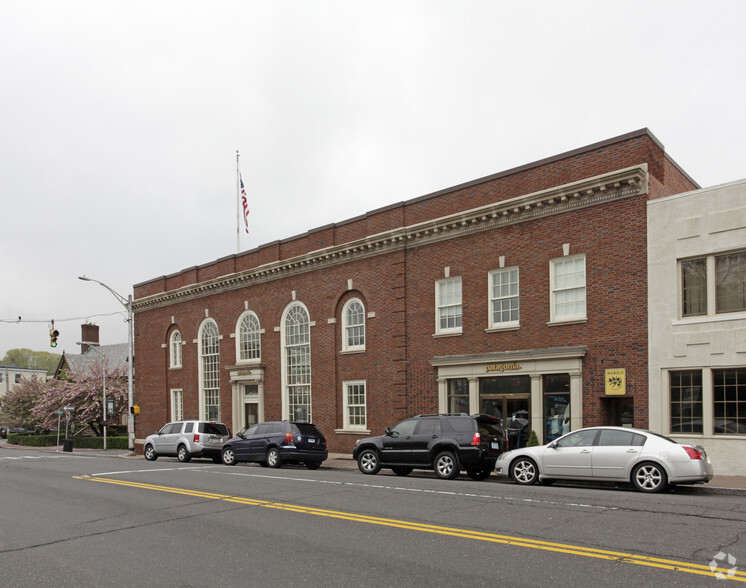 87 Post Rd E, Westport, CT for lease - Building Photo - Image 3 of 3