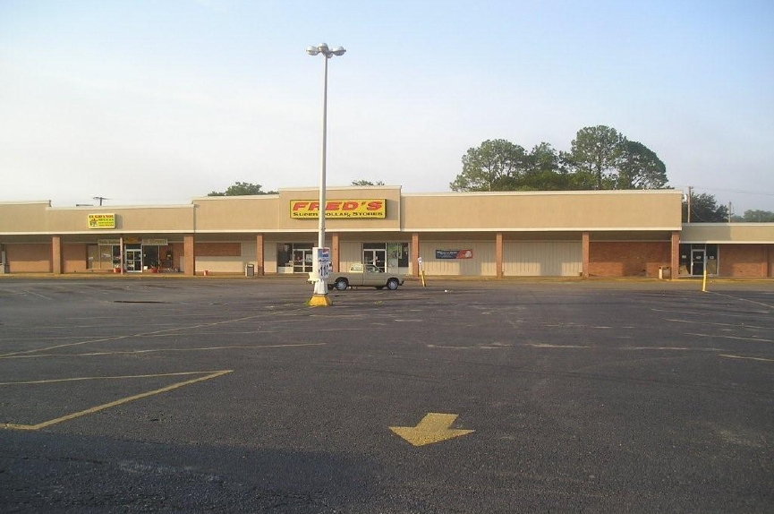 102 E 14th Ave, Cordele, GA for lease - Primary Photo - Image 1 of 1