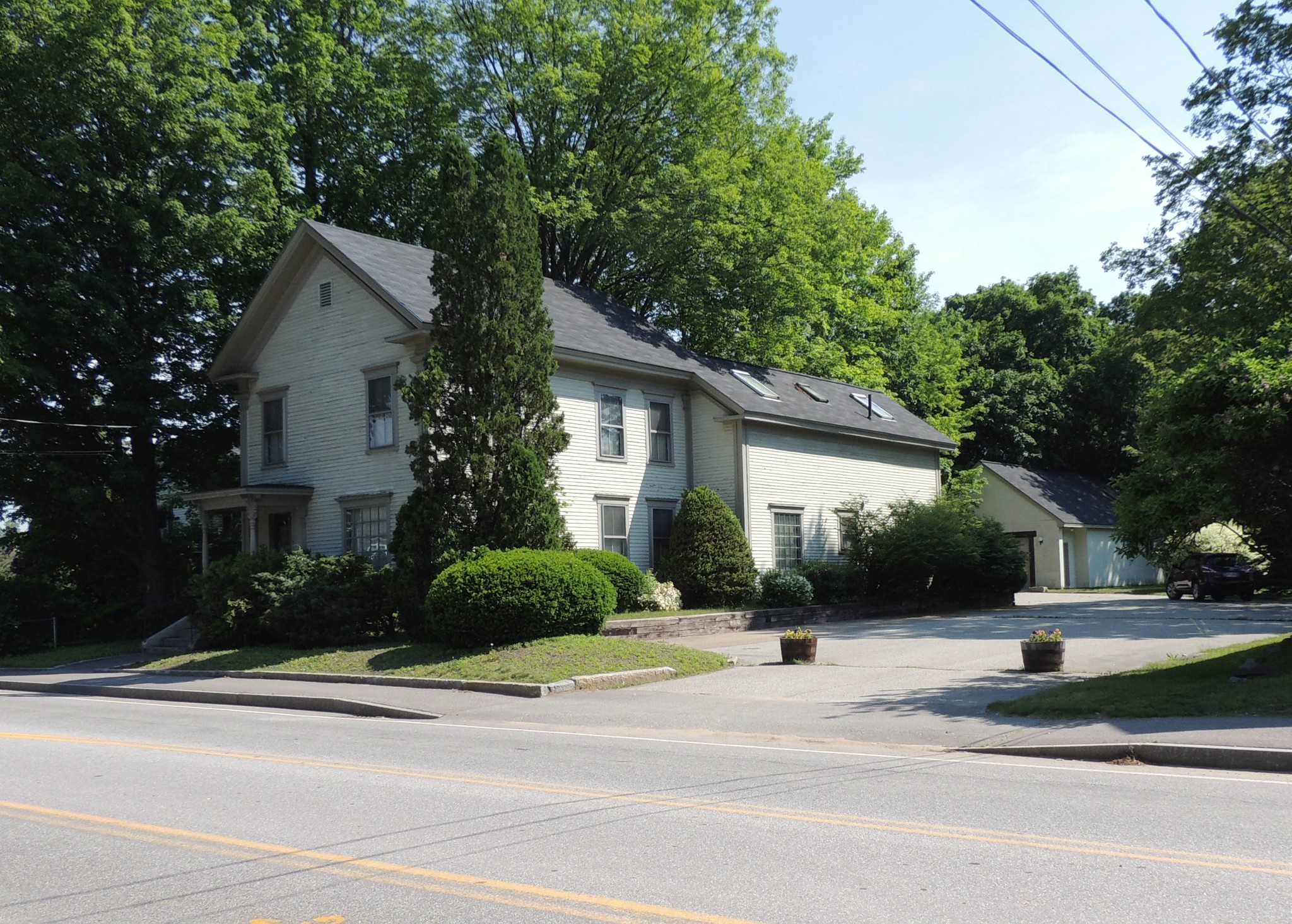 791 N Main St, Laconia, NH for sale Building Photo- Image 1 of 1