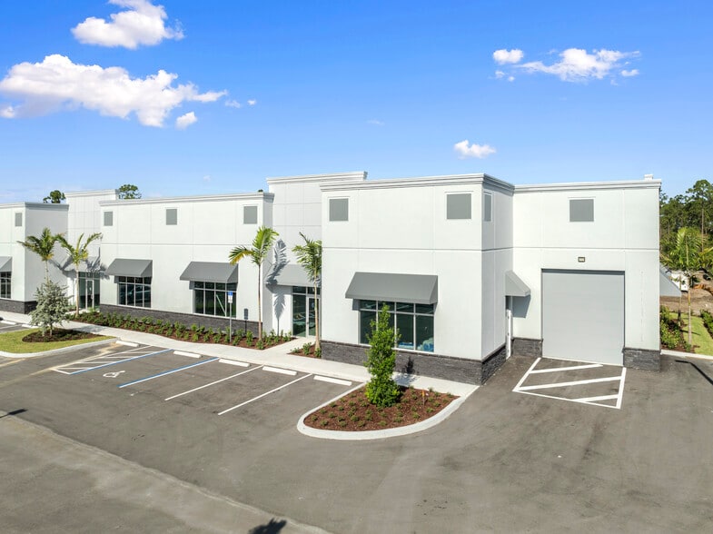 14701 Walgreens Dr, Jupiter, FL for lease - Building Photo - Image 2 of 19