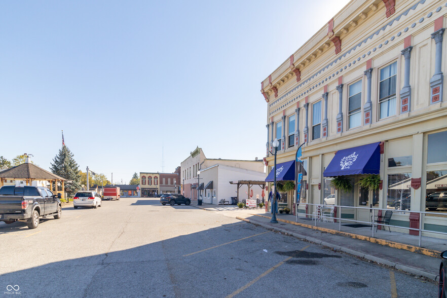 20 N Washington St, Knightstown, IN for sale - Building Photo - Image 2 of 6