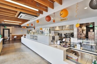 1670 Beverly Blvd, Los Angeles, CA for lease Interior Photo- Image 2 of 7