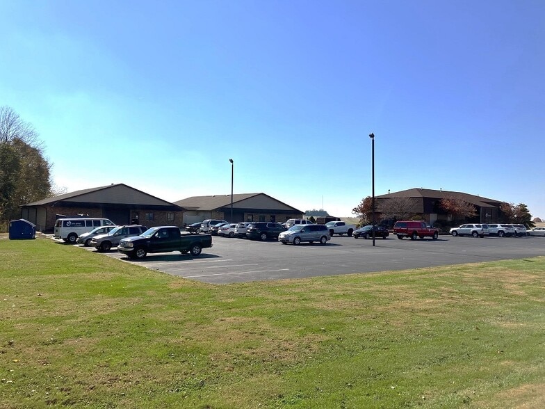 6001 E Old Highway 50, Vincennes, IN for sale - Primary Photo - Image 1 of 1