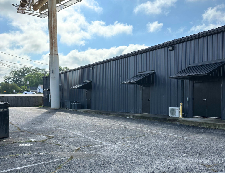 1900 A Northside Industrial Blvd, Columbus, GA for lease - Building Photo - Image 2 of 7