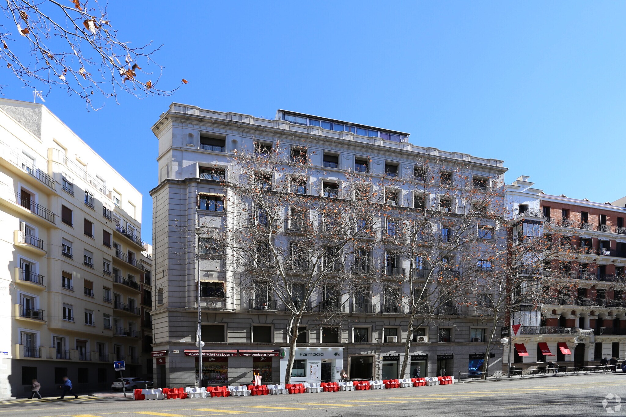Calle del Príncipe de Vergara, 12, Madrid, Madrid for sale Primary Photo- Image 1 of 1