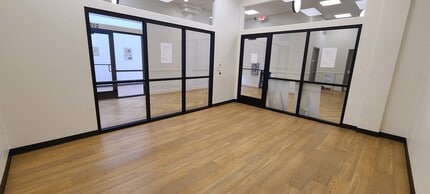 285 Liberty St, Salem, OR for lease Interior Photo- Image 1 of 4