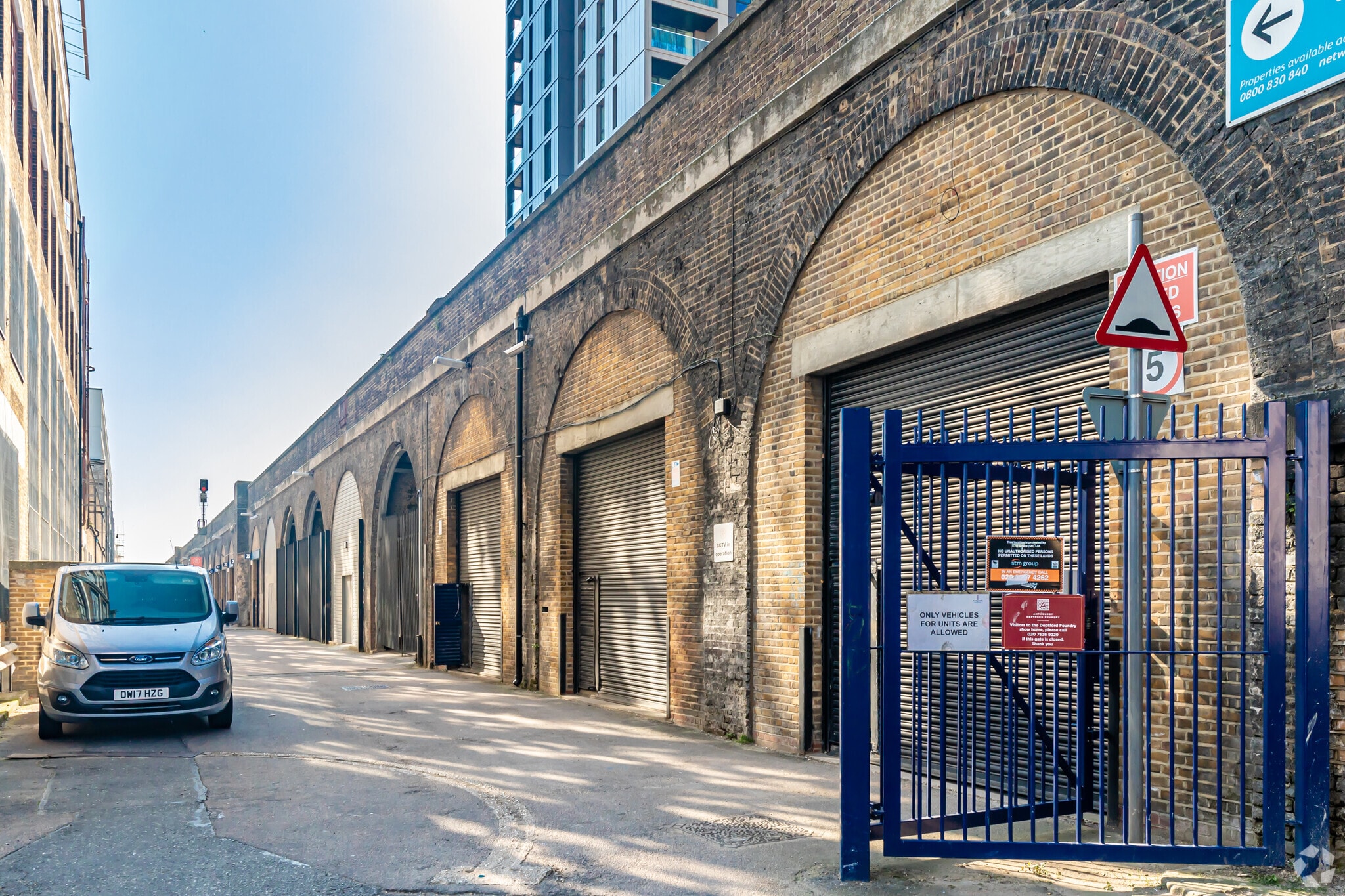 Parkside Business Estate, London for sale Primary Photo- Image 1 of 1