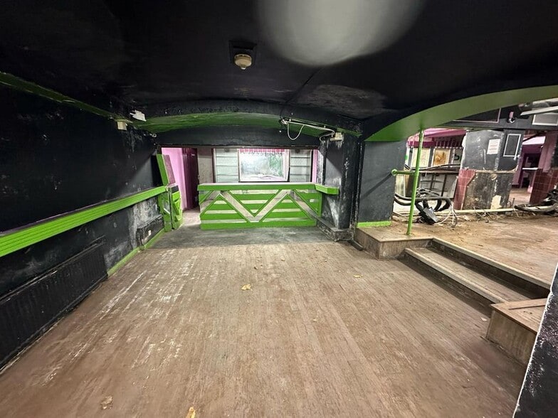 113-115 Seaside Rd, Eastbourne for lease - Interior Photo - Image 3 of 25