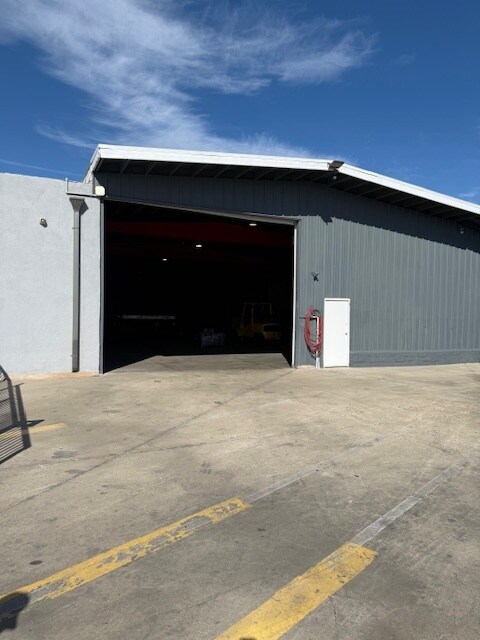 320 E Hueneme Rd, Oxnard, CA for sale Building Photo- Image 1 of 1