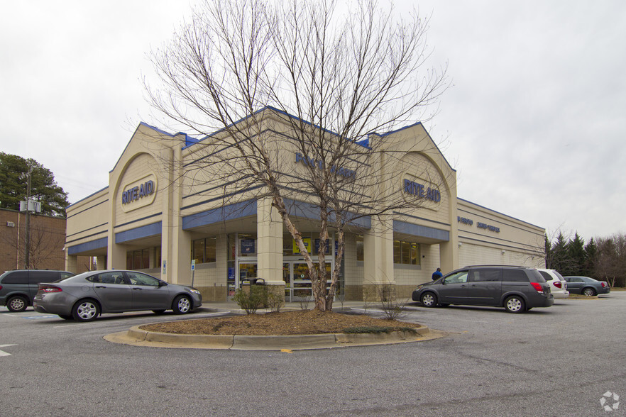 786 N Pine St, Spartanburg, SC for lease - Building Photo - Image 1 of 3