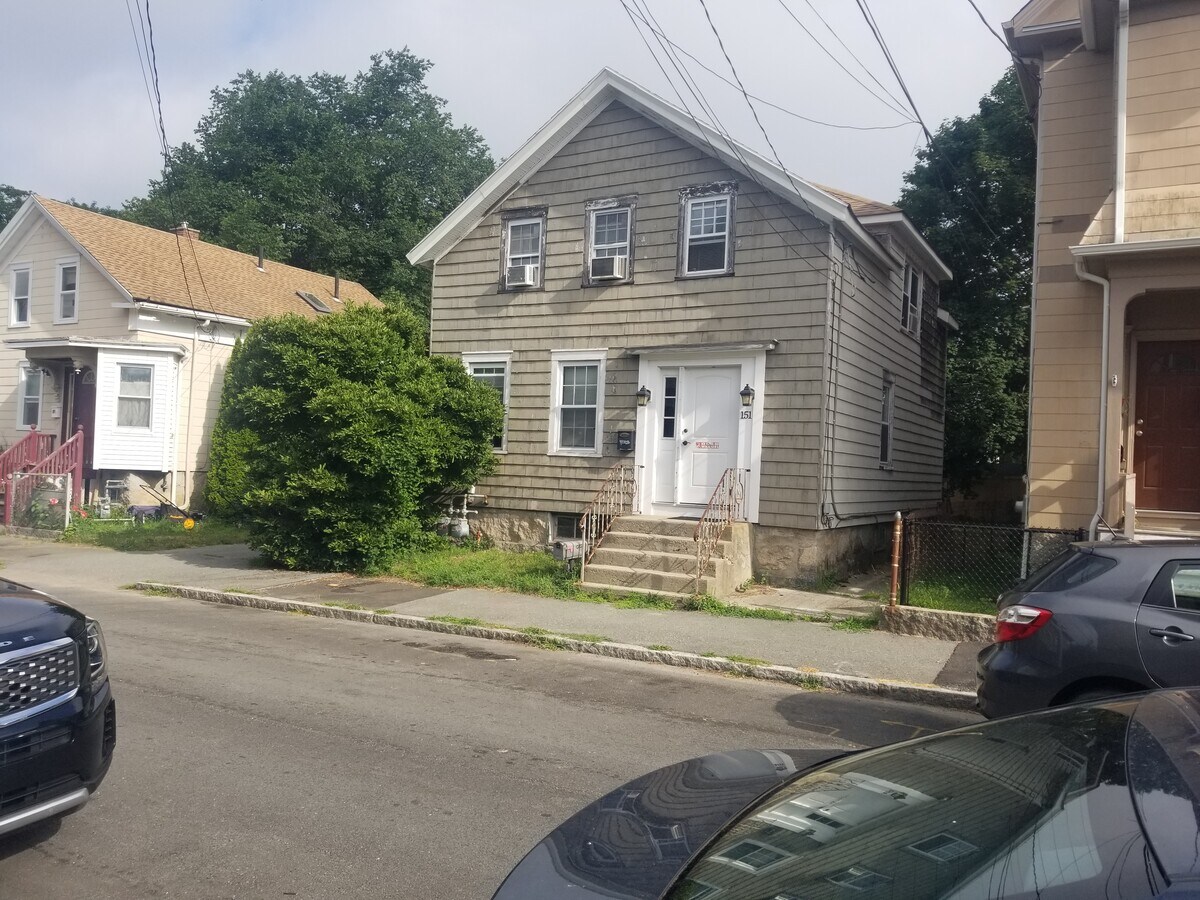 151 Campbell St, New Bedford, MA 02740