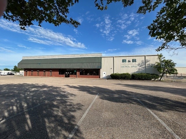 830 Plantation Way, Montgomery, AL for sale - Building Photo - Image 1 of 7