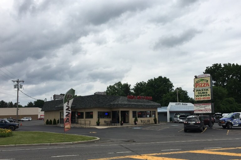 3811 Brewerton Rd, Syracuse, NY for sale - Building Photo - Image 1 of 1