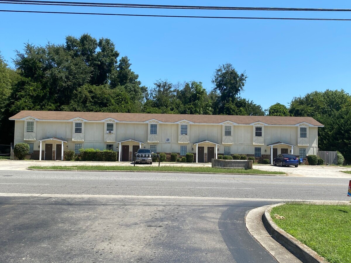 5130 Blue Spring Rd NW, Huntsville, AL 35810