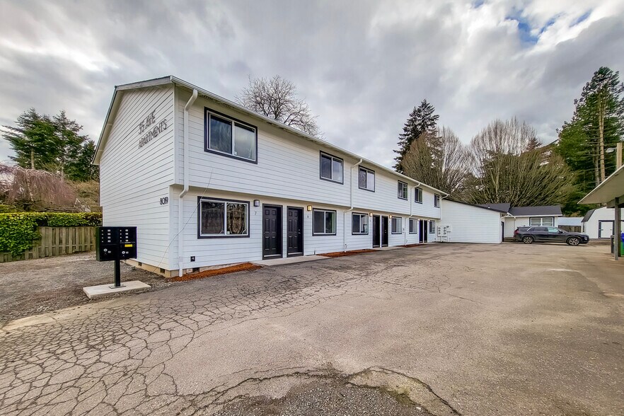 8019 SW 35th Ave, Portland, OR for sale - Building Photo - Image 1 of 1