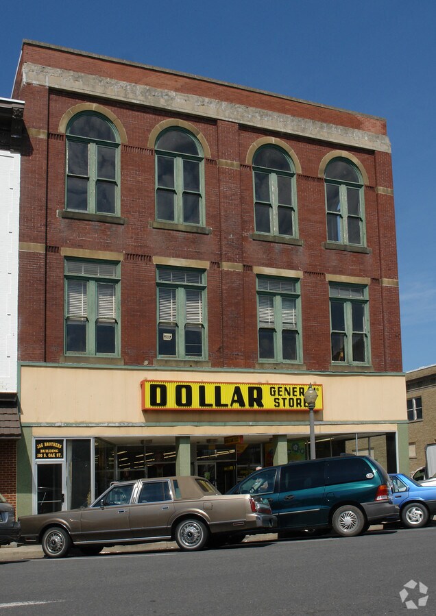 100 S Oak St, Mount Carmel, PA 17851 Property Record