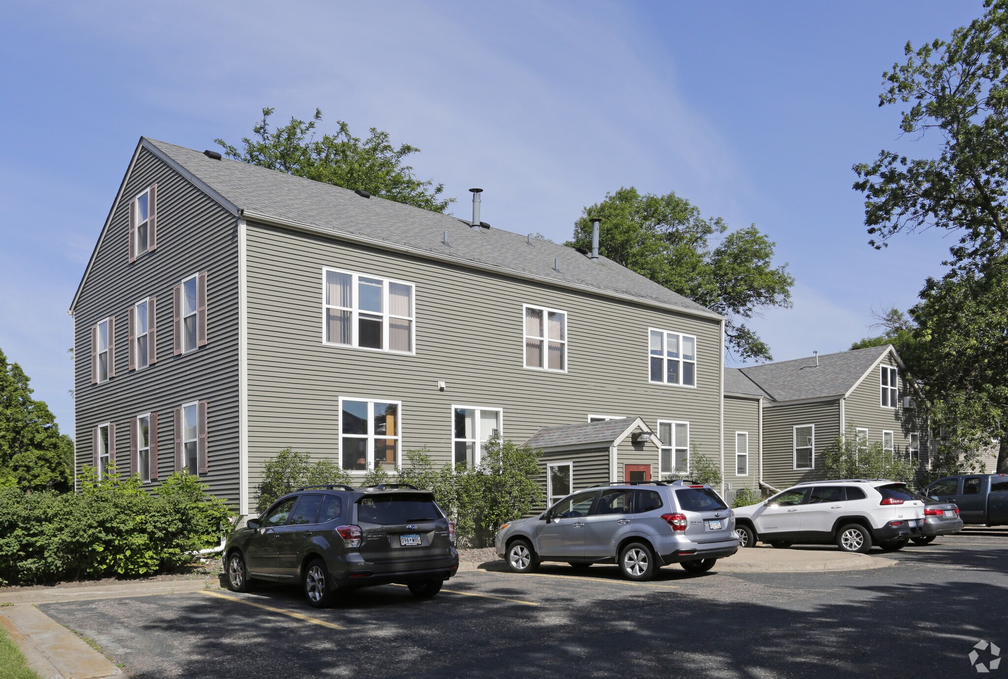 179 S Lake St S, Forest Lake, MN for sale Primary Photo- Image 1 of 1