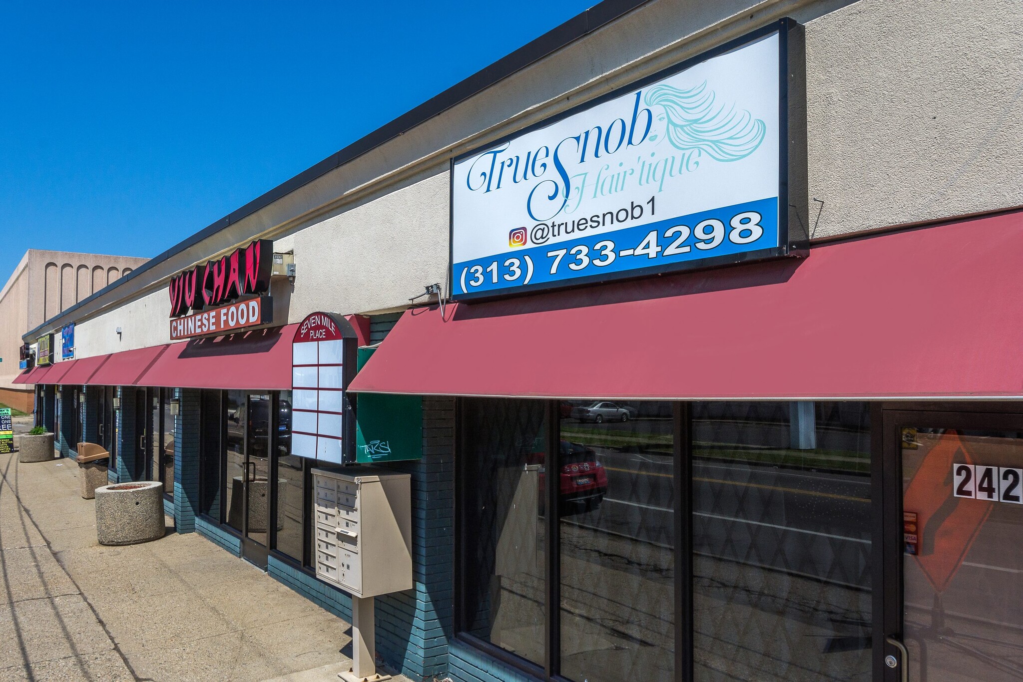 24012435 E 7 Mile Rd, Detroit, MI 48234 Seven Mile Place