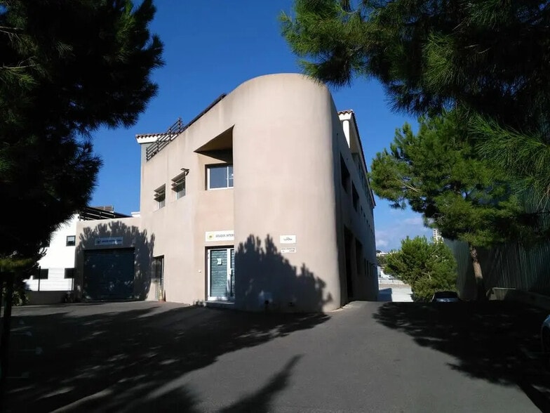 7 Rue Gaston De Flotte, Marseille for sale - Building Photo - Image 1 of 13