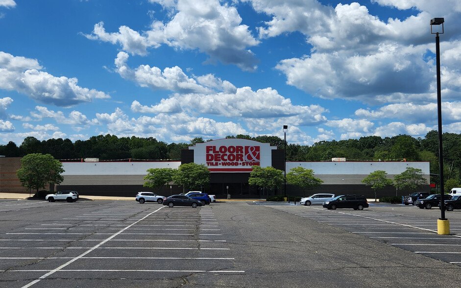 5901 Route 42, Turnersville, NJ for lease - Building Photo - Image 2 of 4