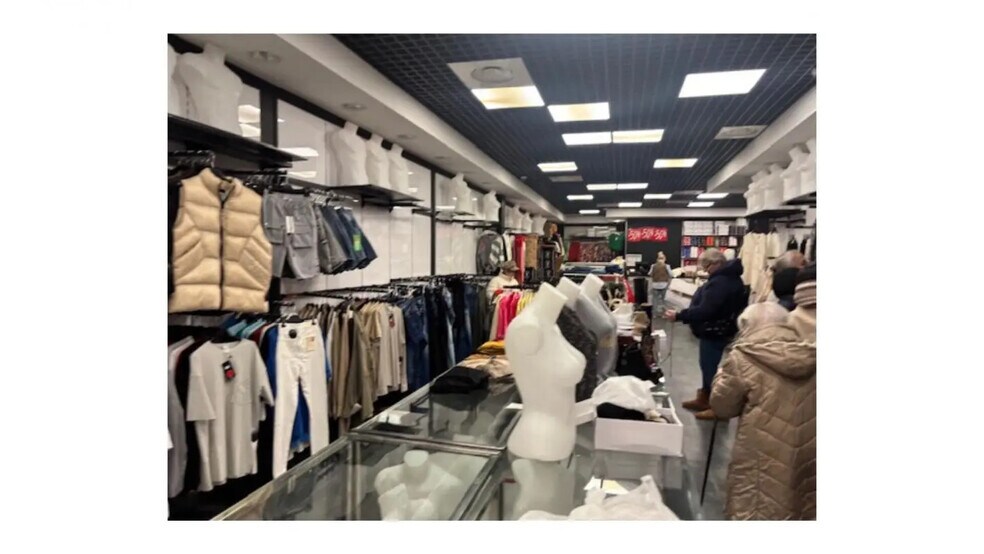 10 Boulevard Solidarité, Metz for lease - Interior Photo - Image 2 of 7