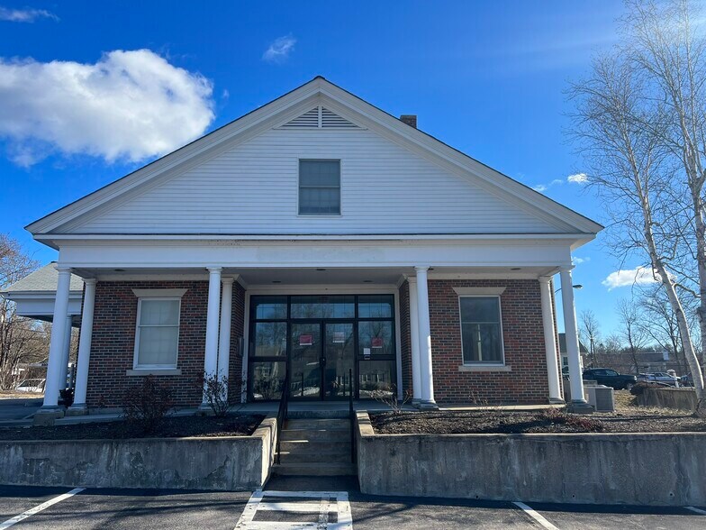 289 Boston Post Rd, Wayland, MA 01778 Retail for Sale